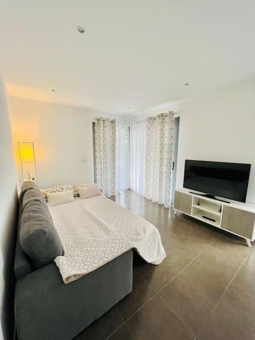Apartamento Luminoso Cerca Salera Καστεγιόν δε λα Πλάνα Εξωτερικό φωτογραφία