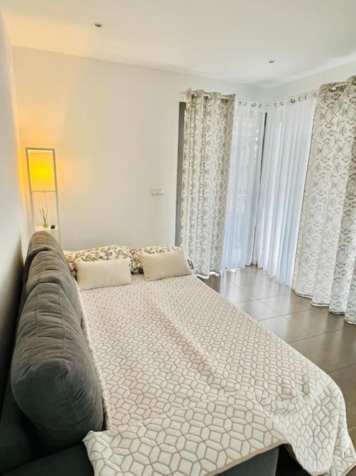 Apartamento Luminoso Cerca Salera Καστεγιόν δε λα Πλάνα Εξωτερικό φωτογραφία